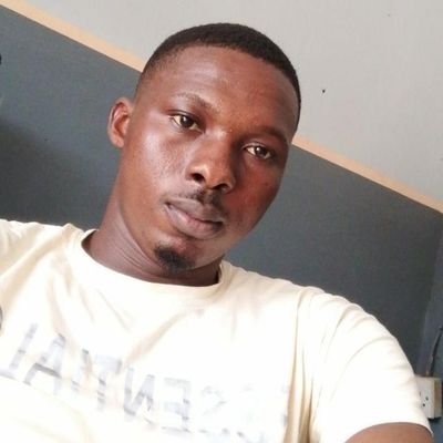 CS || Digital Expert || Ads || Frontend Dev || Finalist @hnginternship || @ManUtd Fan