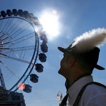 Samuel267337112's profile picture. flamante ganador de cinco litros de pipeño.