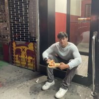 Adam Kblatt (@akirschenblatt) 's Twitter Profile