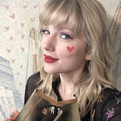 not Taylor Swift but her girlfriend
﹫taylor swift, 1989 – (ela/dela/-A)
