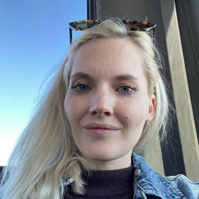 anszczepanowska's profile picture. Filolożka pracująca w (tele)komunikacji