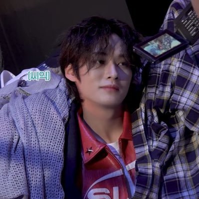 stonershawol's profile picture. mostly SHINee, BIGBANG, SKZ, MCND, Arctic Monkeys, Nu Metal, Silent Hill & Resident Evil stuff | xe/se/they, 22, autistic