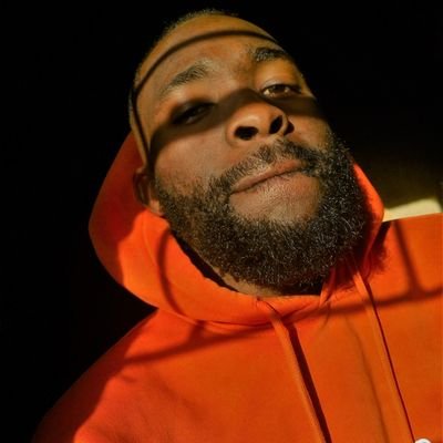 AllanNisqu's profile picture. Professional Mobile photographer,
Tech geek.🇿🇲