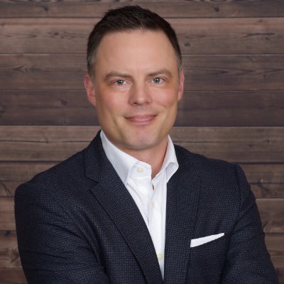 CoryWalken's profile picture. Born and raised in the PNW. Tweeting about multifamily investment sales in NW Washington and probably Husky Football.