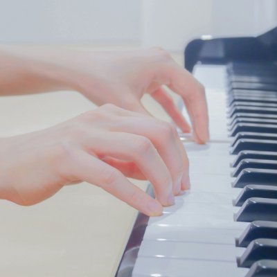 ピアニスト / ストリーマー。クラシック・映画・ゲーム音楽・ラヴェル好き🎶元バーチャルピアニスト🎹 10年以上のブランクから復帰しオーストリアに音楽留学中🇦🇹 TwitchとYouTubeで配信してます!
→ https://t.co/SwsMZM9dn8 #HepuPiano