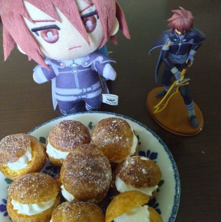 nekonekoyamato1's profile picture. お菓子作りが好きです。きっかけは俺物語！！本やネットを頼りに色々作り始めました。

アニメ
コスプレ
漫画
旅行
絵
ロリータ服