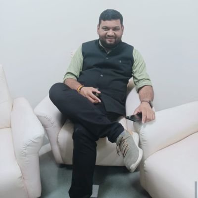 JayBhav11027686's profile picture. 18/06/1986