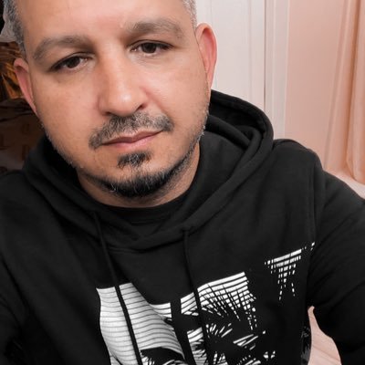 Virtual Photography Enthusiast/Coolest Dad (so my kids say)/Ultra Geek/Destiny Warlock/Bedroom Dj/Aircraft Electrician 🚁 /Army Veteran/PSN:hatchiedave 🇵🇷