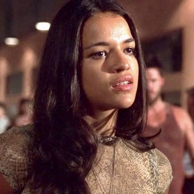 xenawpendragon's profile picture. Xena Pendragon queen of Morgana