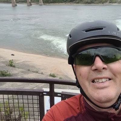 BruceCorporal's profile picture. 33 years in the CAF.
biking is the way.