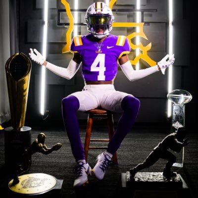 Playmaker @lsufootball | ★ ★ ★ ★ ☆ ATH - 1of1 | 24’ JohnCurtis' ATH ✞'| |2x All District DB | #BallLikeJoe4