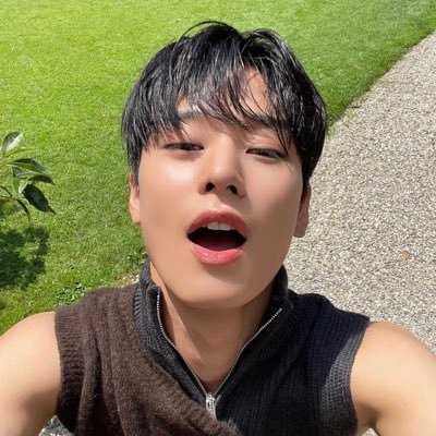🎁— #현재 #주연 | here for @WE_THE_BOYZ ♥ | deobi-l