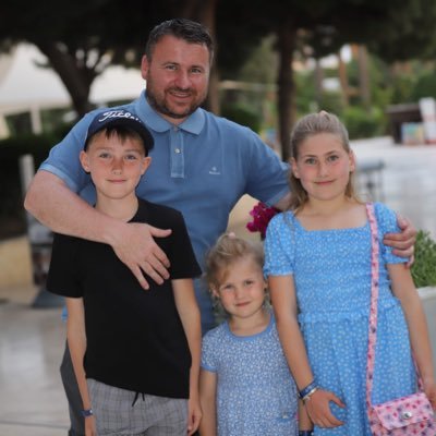 DanJannSan's profile picture. Agronomist @agrovista dad to Edward,Neve & Orla