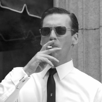 _locas0's profile picture. " البايو مالوش لزمه "