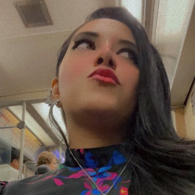 alissoniturburu's profile picture. "She believed she could so she did" #WomenInMedicine ♥️ 🇪🇨