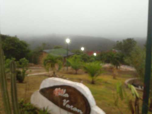 Estamos entre montaña hay piscinas,salones de eventos, hospedaje mayor a 150 ,sendero ecologico, juegos de mesa,karaoke y muchas cosas mas Venezuela - Edo Lara