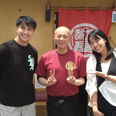 京阪滝井の駅前で「手打ちうどん 紅屋」という大阪讃岐うどんの店を営んでおります。ブラックタンロングコートチワワのモモとナナを看取り 新たな家族 メイ🌱と日々格闘w 滝井駅に準急を停めるのが夢! https://t.co/pQle9KDLS5