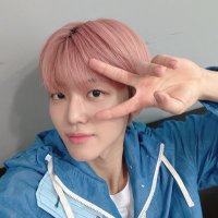 nana (@nominsungren) 's Twitter Profile