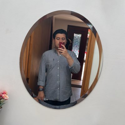 Emyjd29's profile picture. 