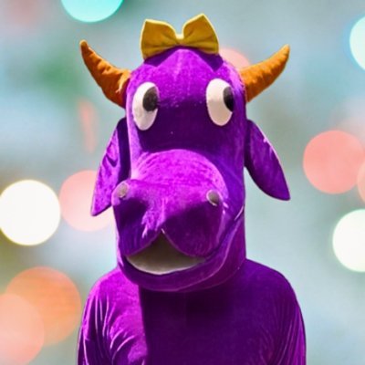 polarizspam's profile picture. Hii! I'm Polly. I like to make friends. I also save the world from mediocrity on weekends.
Spot me during Polaris on the 27th and 28th of July😏