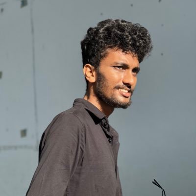සුළග සේ පාවී....... https://t.co/5qhUxSP4ro
