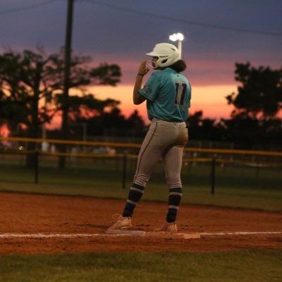 @UNGSoftball commit 💙• East Paulding High School c/o ‘24 • varsity softball #17