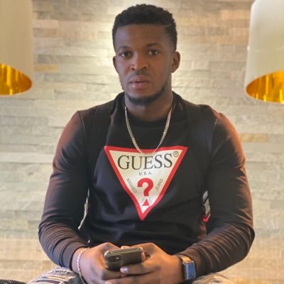 Dlongz_'s profile picture. 🇨🇩made me 🇬🇧 raised.🤞🏾💫  RIP DAD🕊️🕊️