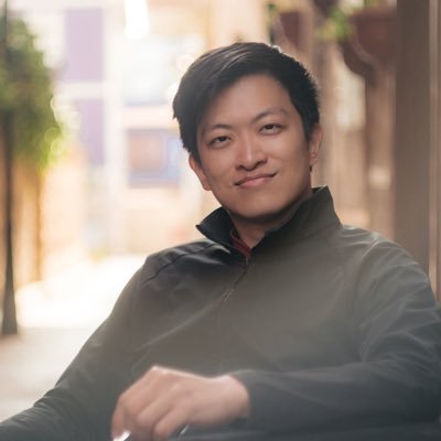 🚀 VC-backed Founder turned Indie Maker | 🧗🏻♂️Rock Climber | Built with NoCode, now learning to code
