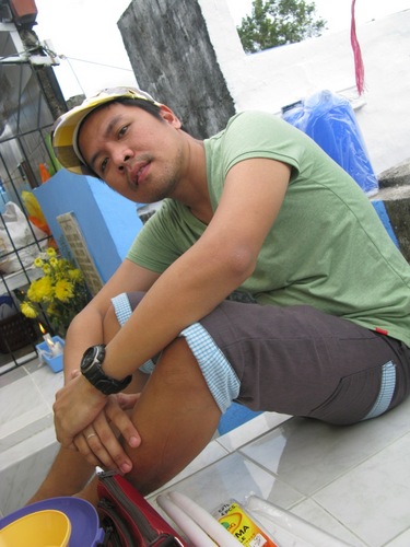 sir_gabs's profile picture. live your dreams and love like it's your last...:)