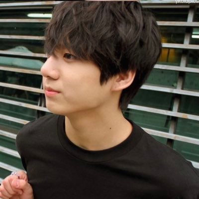 virgosjks's profile picture. hysterically sobbing over jungkook 24/7