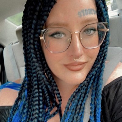 Activist, mom of two, social media influencer and advocate of bpd and domestic violence