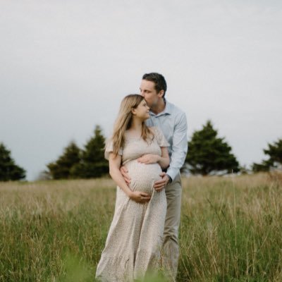 HollyArmour26's profile picture. 