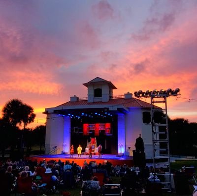 Bringing Shakespearean plays to life each summer during Shakespeare by the Sea in tropical Jupiter, FL.