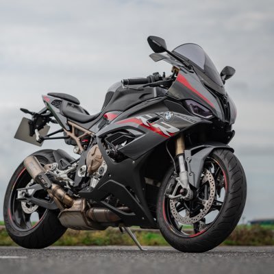🏍️🇩🇪S1000RR‘21🇩🇪 & 🏍️🇸🇪 Svartpilen250‘23🇸🇪 🏍️ツーリングと〽️クシタニと🍻ビールが好き!