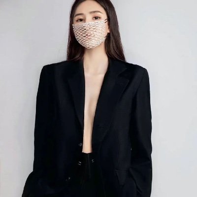 GilesMacPh30526's profile picture. 大龄不服老女青年