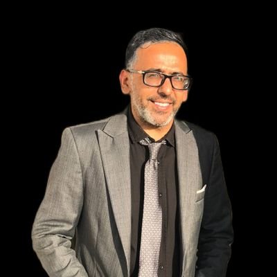 باحث في الشأن السياسي

قناتي على التليكرام:https://t.co/PThy2CWJge