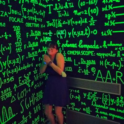 HmHollymog's profile picture. Enthusiastic Maths teacher.