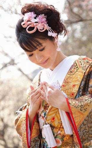 saccyo_'s profile picture. 旅行、グルメ好きです。
日常のおもしろ小ネタやミスチル話、いろんな意味でおいしい情報満載です！！