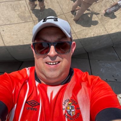 husband to @yayyay1983 father to Finn, Lewis and Harper-Rose. avid LTFC fan and like a spot of cricket too. replacement account for @jatty1972