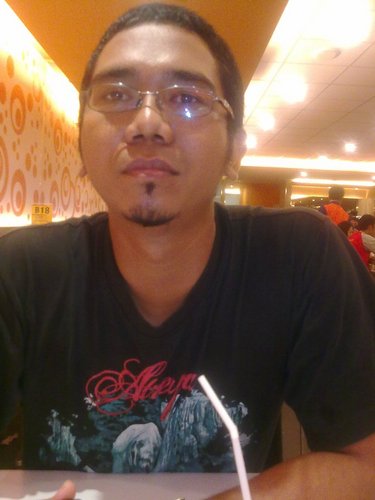 Aji_Itos's profile picture. Straight Edge