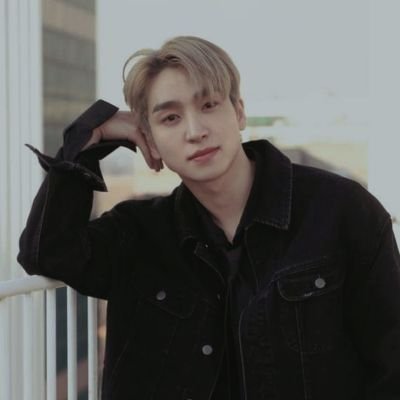 The Commander among eleven, Sangyeon Lee. (1996)