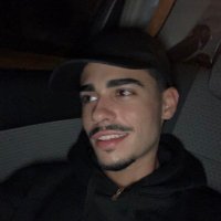 FLORO (@souofloro) 's Twitter Profile