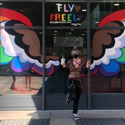 TransMasc Drag Performer | YYC | Small Business Owner