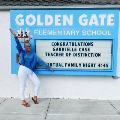 2021-2022 Teacher of Distinction  🍎