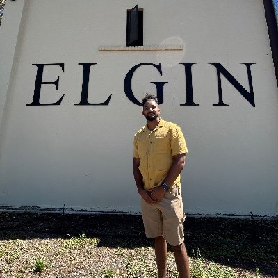 lyle_niekerk's profile picture. jesus, christ.