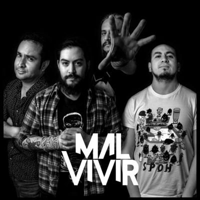 Guitarra y Voz: Alex Revenge,
Guitarra y Coros: JL,
Bajo y Coros: Manu,
Batería y Coros: JotaPé