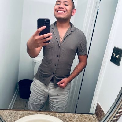 ✨Hey Guyys! I'm Jack, obviously!, 24, I have a great personality, I'm very easy to get along with, & I love to Act, Sing, & Dance✨