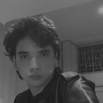 kevintotaert's profile picture. voyager sail thou forth, to seek and find. stormdorn-2347 height