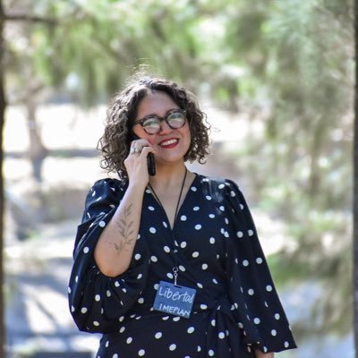 Urbanista, feminista, valiente. Lo mío, lo mío, es la fiesta de lo común. Mi pasión está en @ellas_laciudad en IG