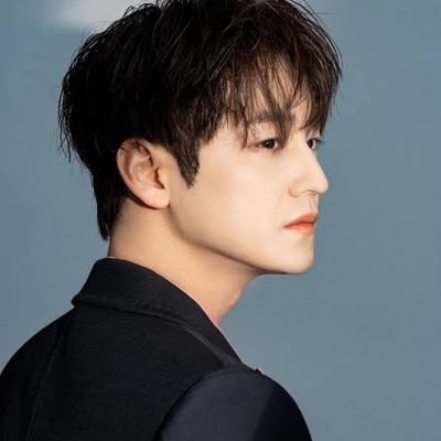 kultusaan's profile picture. Roleplay - Claudius Donovan, a blood sucker. OC-MV, NSFW for Words & Actions, MDNI. By #GERD